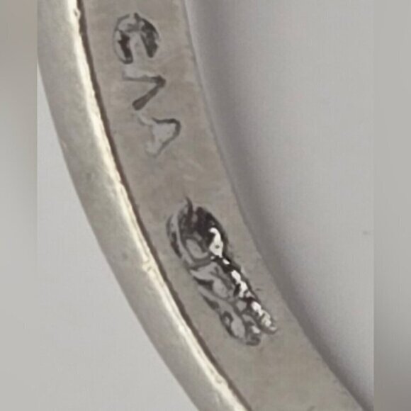 Sterling Silver Square Link with Crystal Gemstones Ring - Picture 6 of 12